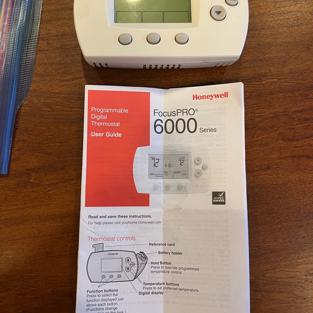Honeywell White Programmable Digital Thermostat